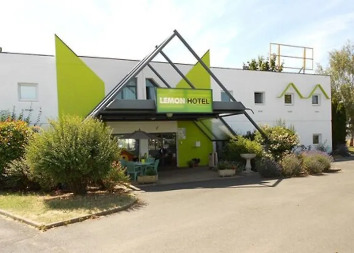 Lemon Hotel Le Coteau
