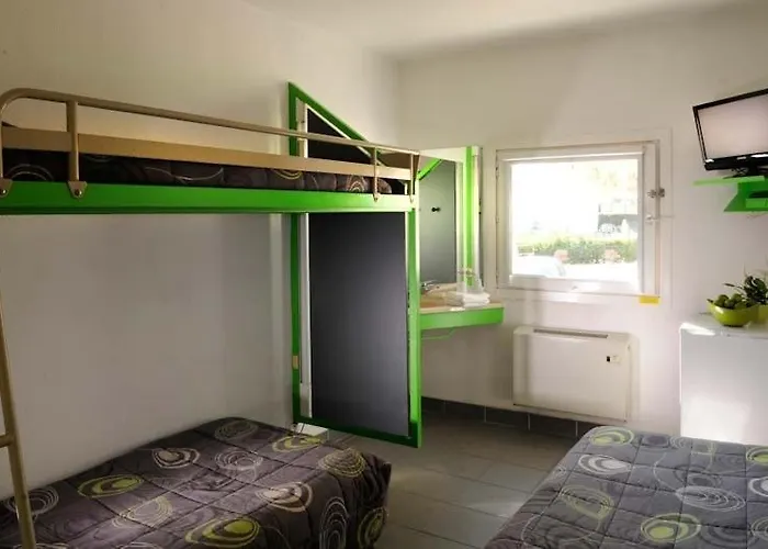 Lemon Hotel Le Coteau